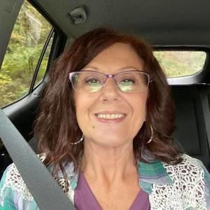 Meet your Posher, Sharon